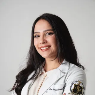 Dra. Fernanda Passos